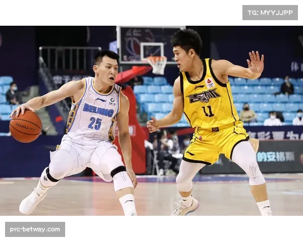 取消防守三秒限制 CBA联赛内线攻防逻辑重构