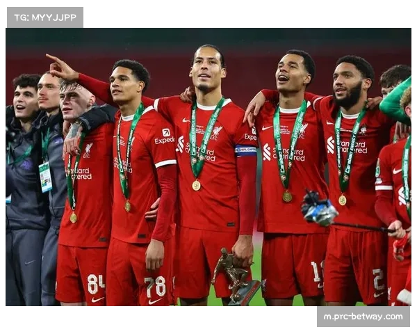 曼联与利物浦双红会平局收场，欧冠资格争夺战陷入胶着